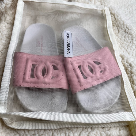 Dolce & Gabbana Kids / Girls Pink Slides